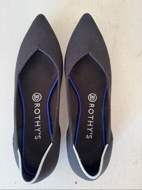 Rothy's Pointed Toe - Black - size 8.5